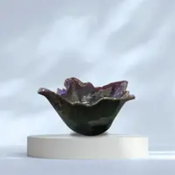 Square_Wavery_Border_Studio_Dessert_Green_Deep_Bowl_8x5_Inches