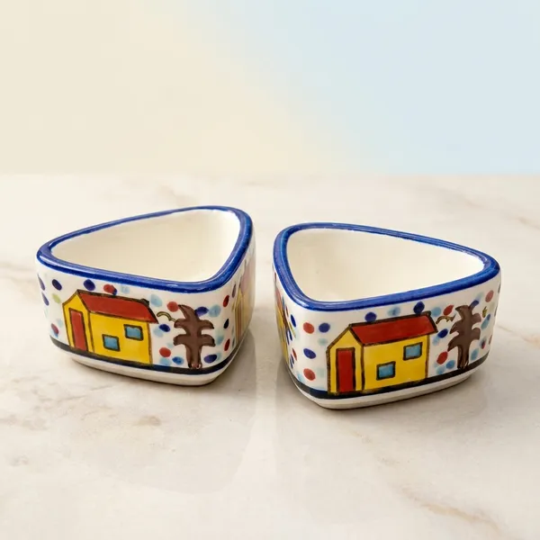 Rustic_Village_Mini_Sauce_Dip_Bowls_Triangle_Set_Of_2