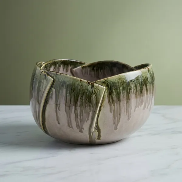 Handcrafted_Geometric_Artisan_Ceramic_Serving_Bowl_6_Inch
