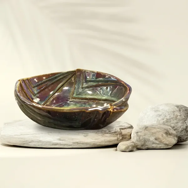 Studio_Art_Geometry_Engraved_Oblonged_Oval_Shape_Round_Bowl_10_X_8_Inches