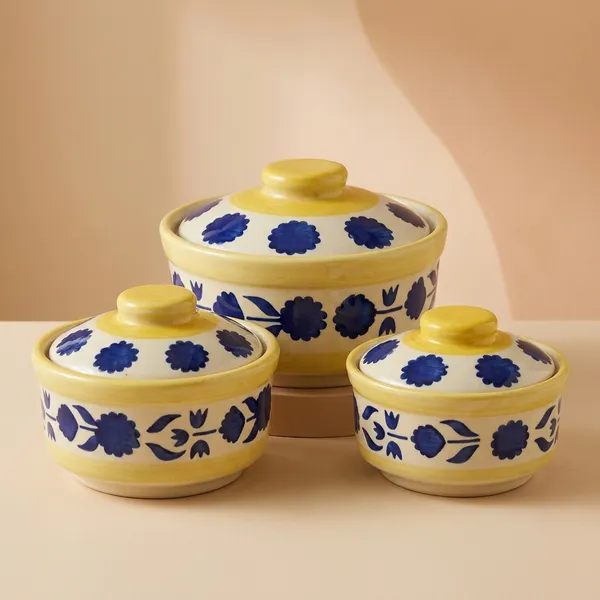Handcrafted_Floral_Ceramic_Casserole_Bowl_Set_With_Lid_Set_Of_3