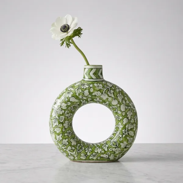 Handcrafted_Floral_Ring_Ceramic_Vase_Green_Bloom_Edition