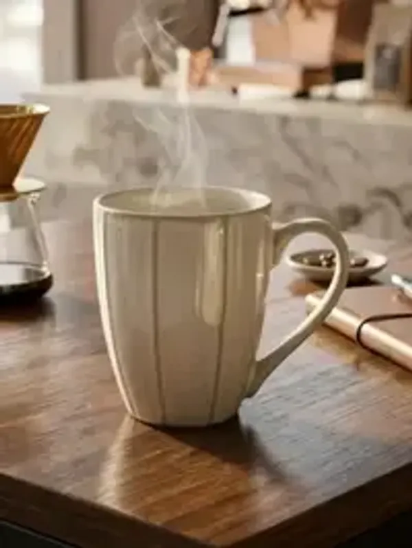 Ivory_Ridge_Studio_Stoneware_Mug