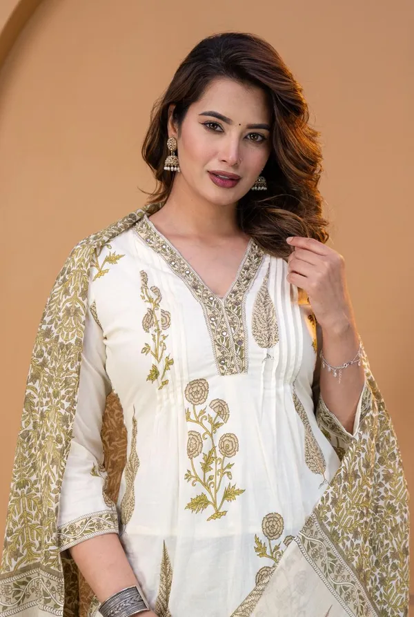 Breezy_Floral_Mull_Kurta_Set