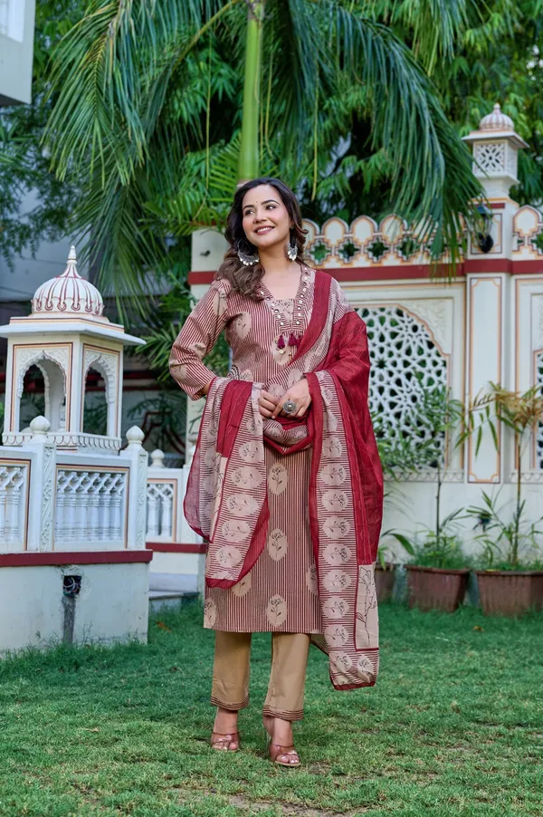 Crimson_red_stripped_jaipuri_suit