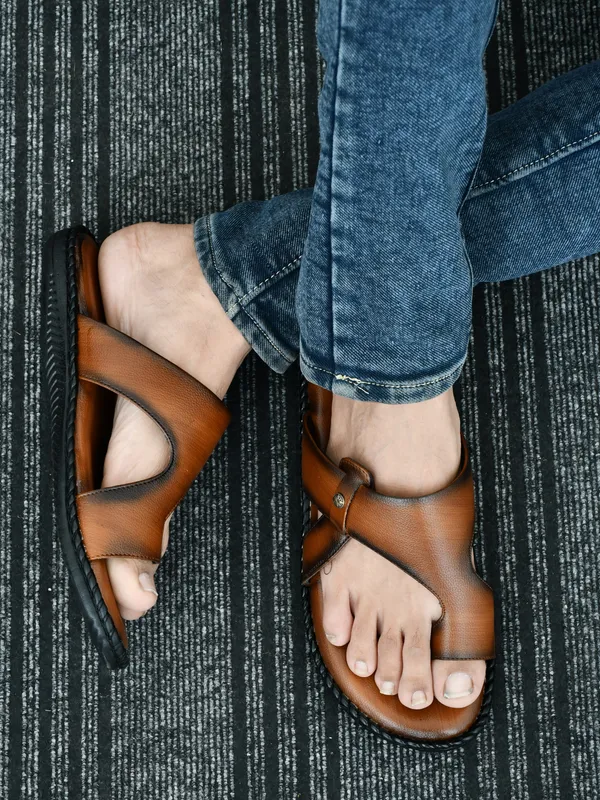Tan_Brown_Synthetic_Leather_Kolhapuri_Sandals_For_Men