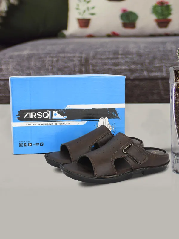 Brown_Synthetic_Leather_Slippers_For_Men