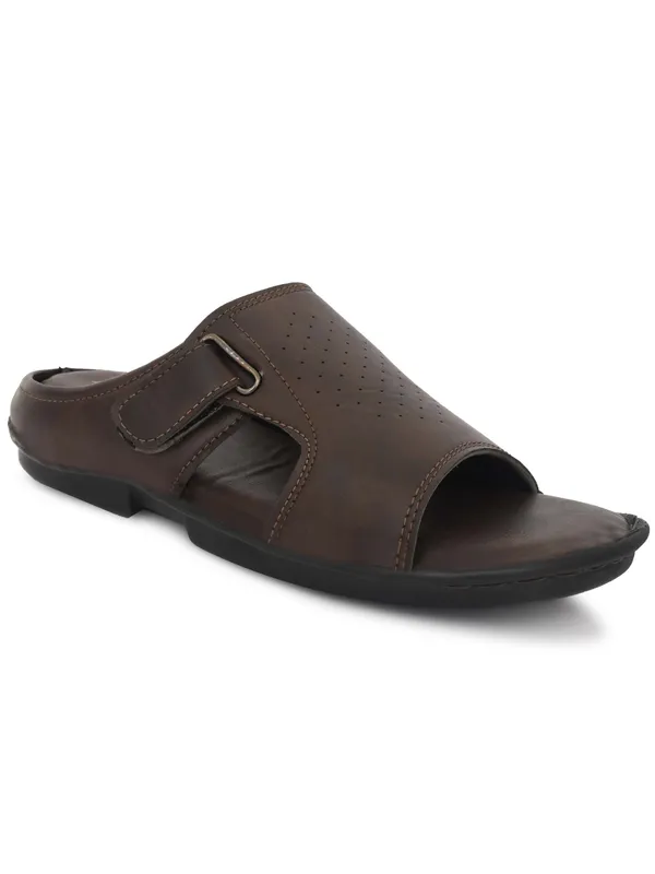 Brown_Synthetic_Leather_Slippers_For_Men