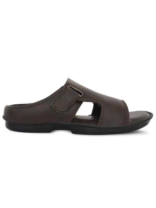 Brown_Synthetic_Leather_Slippers_For_Men