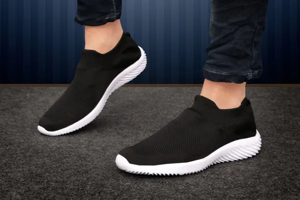 Black_Flyknit_Slip-On_Sneakers_For_Men