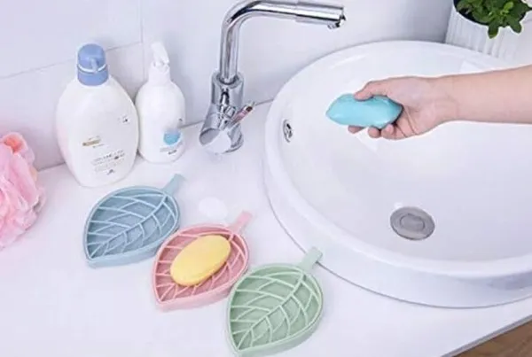 Plastic_Leaf_Shape_Soap_Dish_Holder_Pink_Pack_Of_5