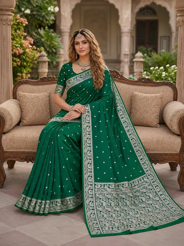 Emerald_Green_Pure_Banarasi_Silk_Saree