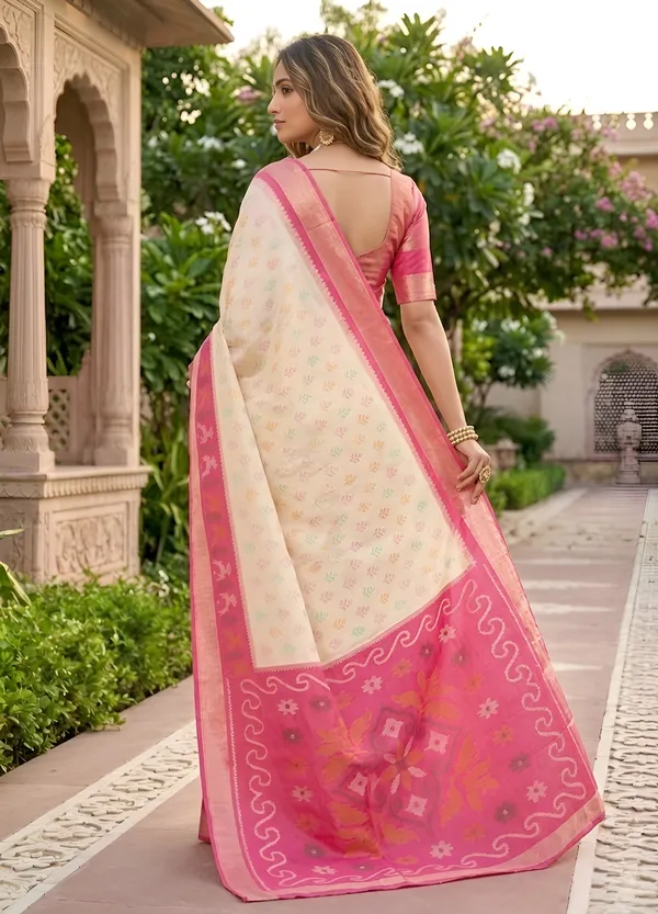 Ivory_and_Rose_Pink_Pochampally_Silk_Saree