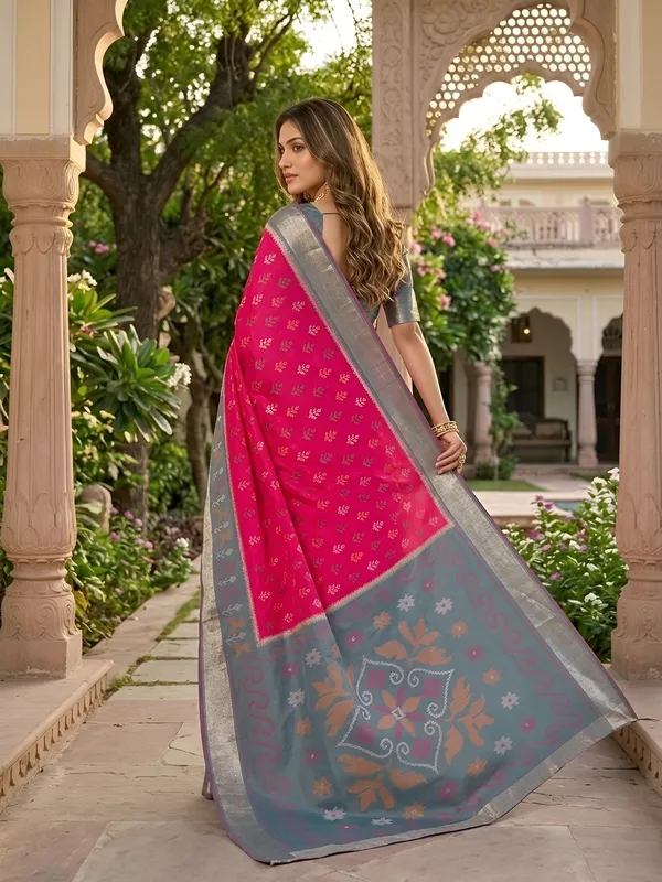 Magenta_and_Slate_Teal_Pochampally_Silk_Saree