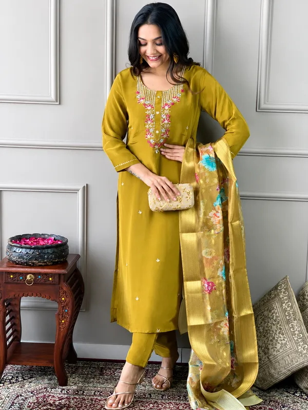 Mustard_Meadow_Silk_Suit_Set