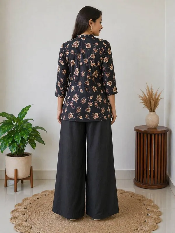 Obsidian_Gilt_Co-ord_Set