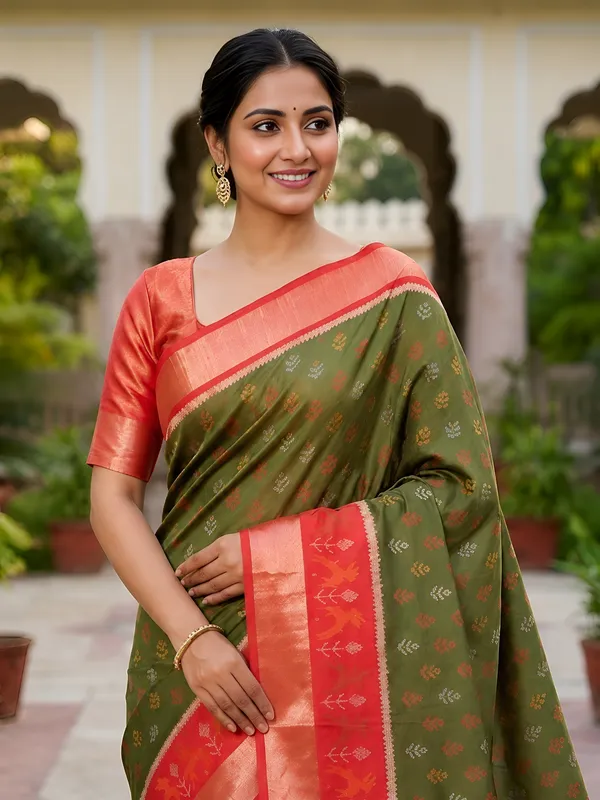 Olive_Green_and_Coral_Red_Pochampally_Silk_Saree