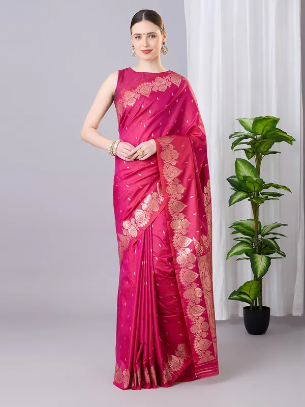 Rani_pink_and_gold_Banarasi_silk_saree
