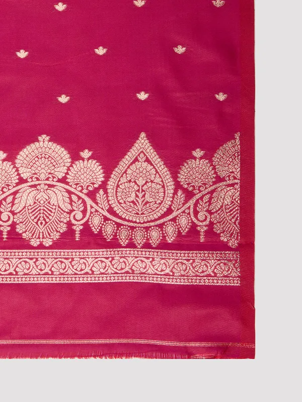 Rani_pink_and_gold_Banarasi_silk_saree