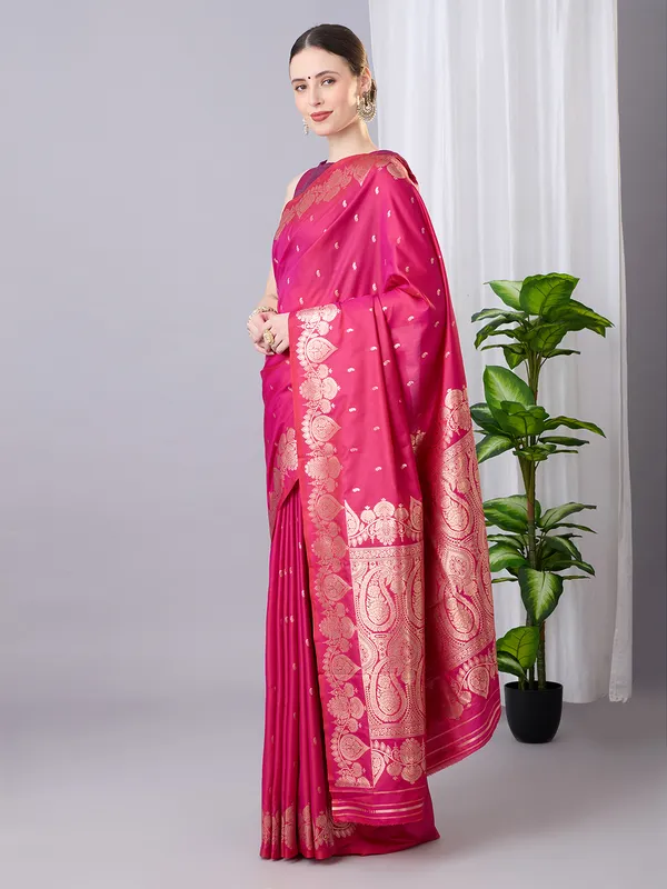 Rani_pink_and_gold_Banarasi_silk_saree
