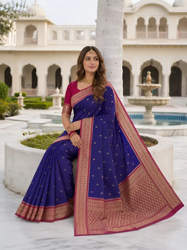 Royal_Blue_and_Magenta_Banarasi_Silk_Saree