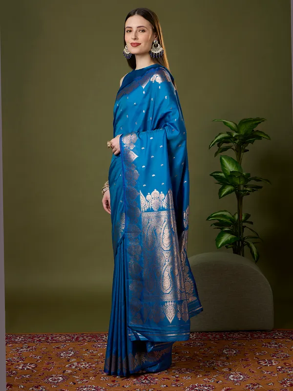 Royal_blue_and_copper_gold_Banarasi_silk_saree