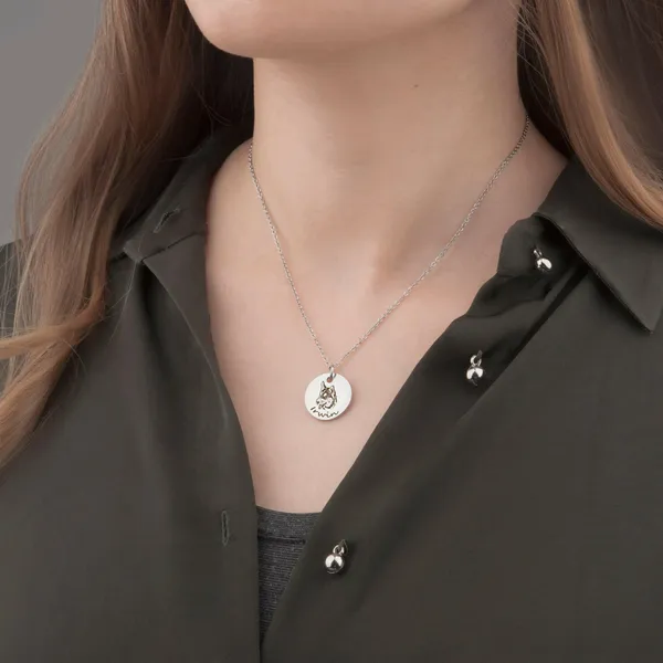 Personalized_Pet_Portrait_Necklace_Silver
