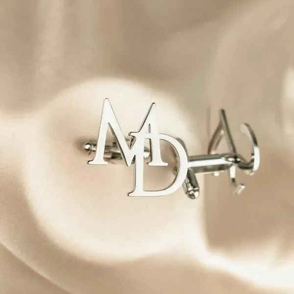 Cufflinks_For_Men_Personalized_Initial_Letter_Cufflinks_Silver