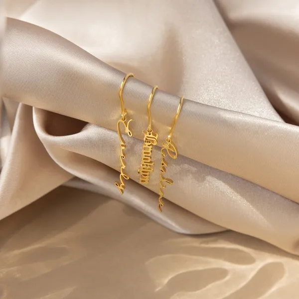 Hallie_Dangling_Name_Earrings_Gold