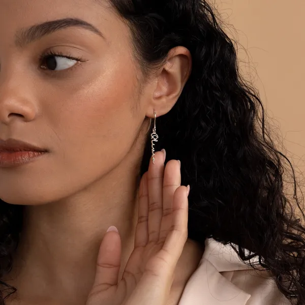 Hallie_Dangling_Name_Earrings_Gold