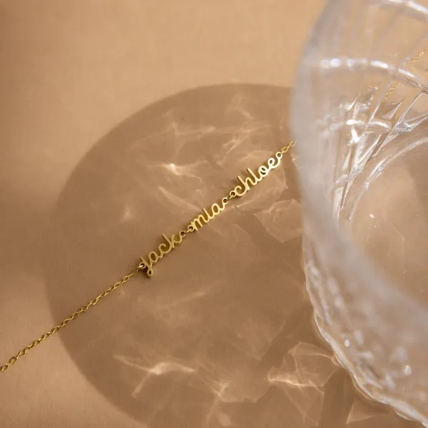 Petite_Tiny_Multiple_Name_Bracelet_Gold
