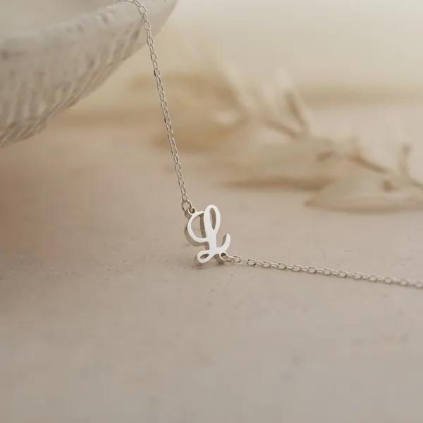 Carrie_Initial_Bracelet_Gold