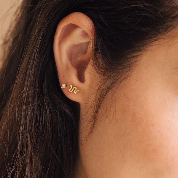 Tiny_Python_Studs_Gold