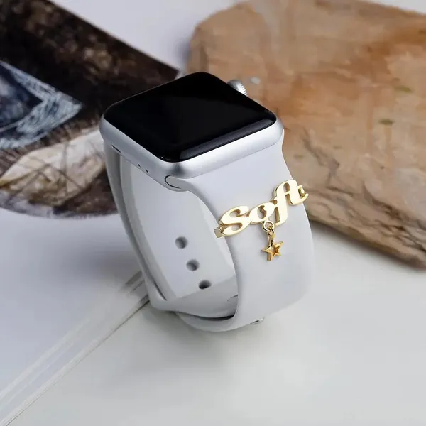 Personalized_Apple_Watch_Band_Charm_Gold