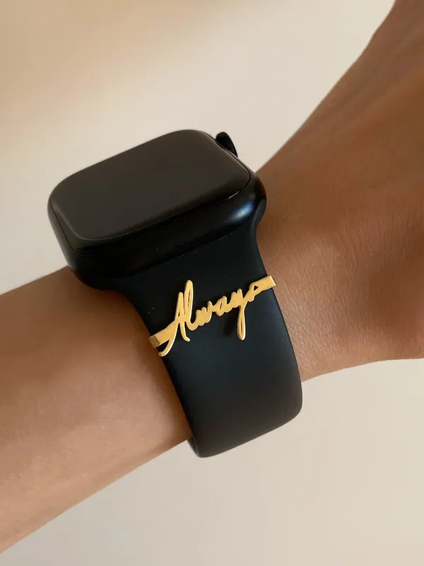 Custom_Apple_Watch_Accessories_Personalized_Gifts_Rose_Gold
