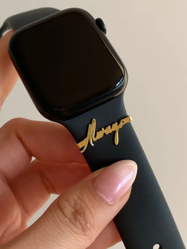 Custom_Apple_Watch_Accessories_Personalized_Gifts_Rose_Gold