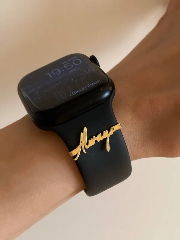 Custom_Apple_Watch_Accessories_Personalized_Gifts_Rose_Gold