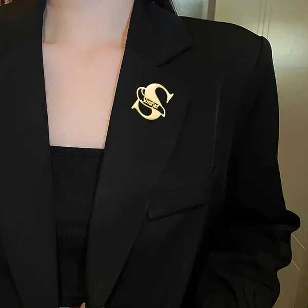Personalized_Custom_Large_Initial_Letter_Engraved_Brooch_Silver
