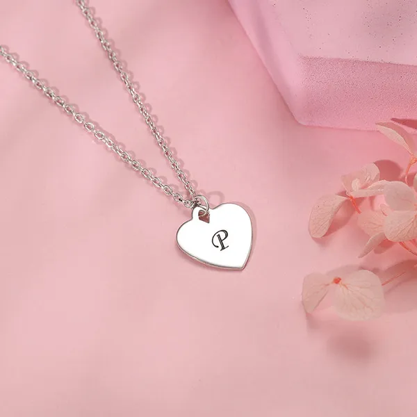 Silver_Personalised_Heart_Initial_Pendant_With_Link_Chain