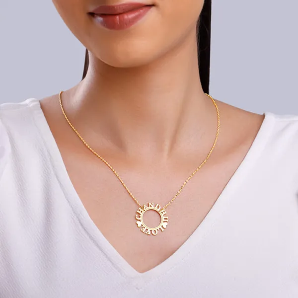 Golden_Personalised_Round_Name_Necklace
