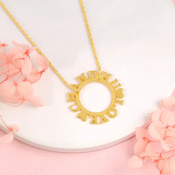 Golden_Personalised_Round_Name_Necklace