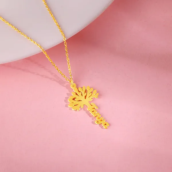 Golden_Personalised_Tree_of_Names_Pendant_with_Link_Chain