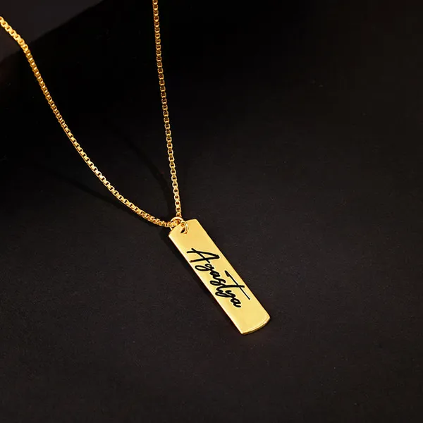 Golden_Personalised_Vertical_Bar_Name_Pendant_with_Box_Chain_For_Him