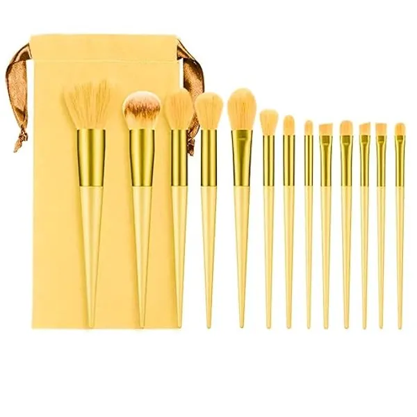 Flagged_Premium_Synthetic_Nylon_Bristles,_Wood_Handles_And_Pu_Leather_Pouch_Makeup_Brush_Set_For_Women_Pack_Of_2