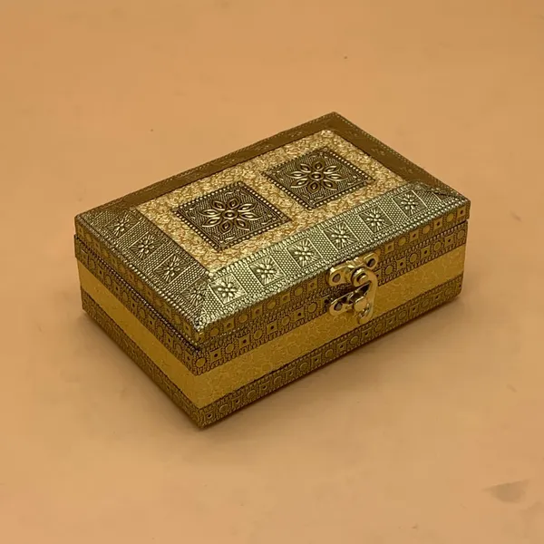Golden_Brass_Rajwadi_Embossed_Jewellery_Box_6x4_Inch