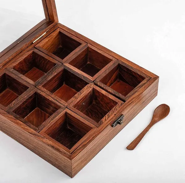 Wooden_Spice_Box_Organizer_with_9_Compartments_and_Glass_Lid