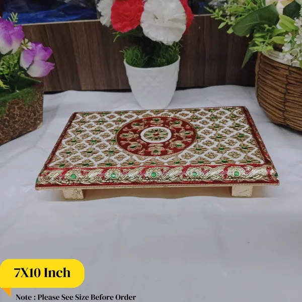 Embroidered_Floral_Motif_Table_Placemat_8x12_Inch