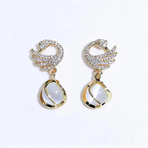 Gold_Plated_Swan_Crystal_Pearl_Drop_Earrings_For_Women