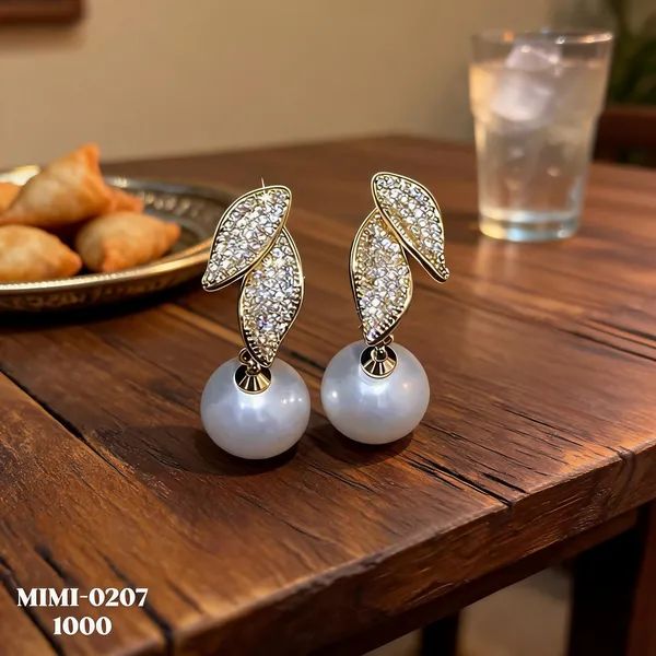 Gold_Stainless_Steel_Pearl_Drop_Leaf_Stud_Earrings_For_Women