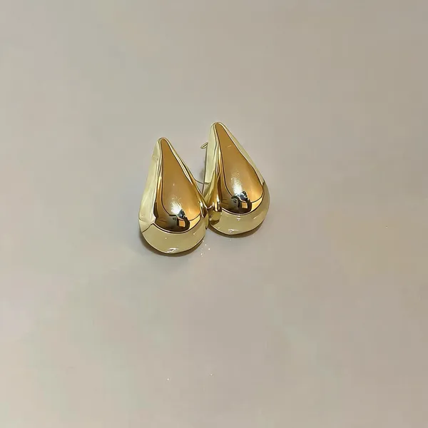 Gold_Plated_Polished_Teardrop_Stud_Earrings_For_Women